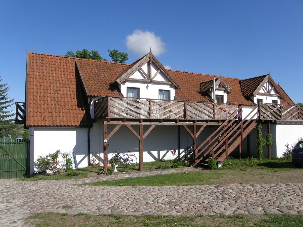 Spichlerz Apartment Ридзево Екстериор снимка